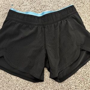Ivivva shorts black size 10